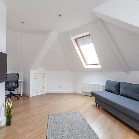 Great 1 Bedroom In Hounslow With Free Parking Abbey Wood Exteriér fotografie